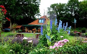 B&B Kamperfoelie